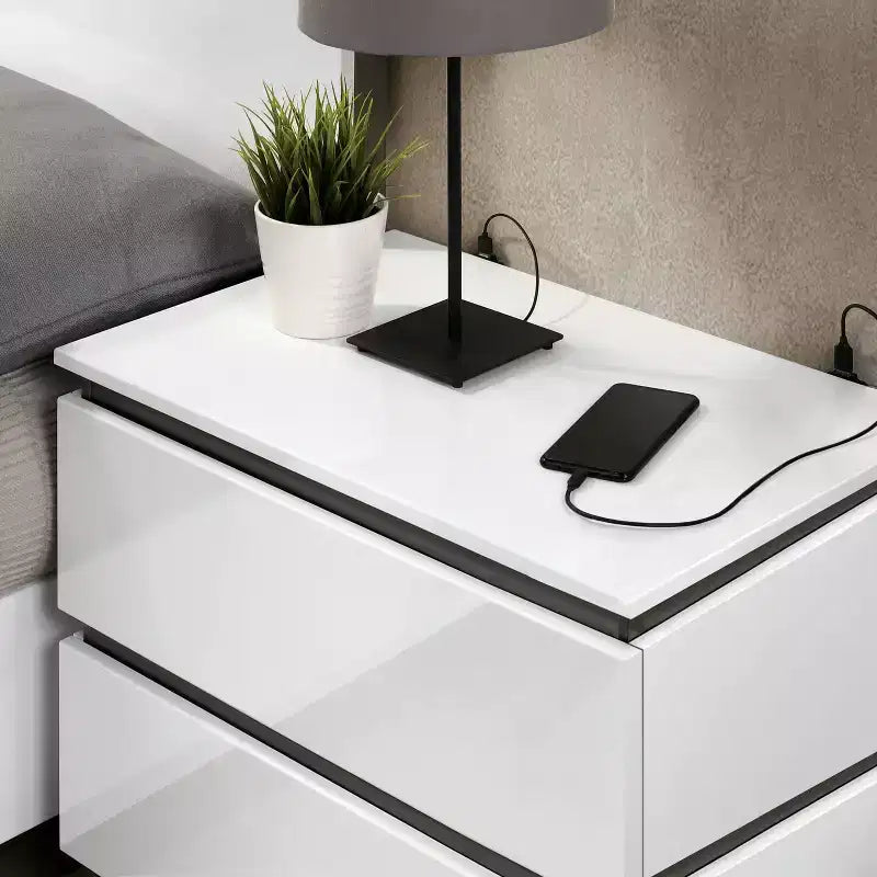 Comodino a 2 cassetti bianco e grigio metallizzato con porte USB – 1 persona